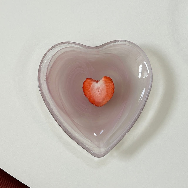 Alabaster Candy Dessert Plate - detail view