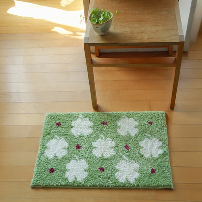 Clover Olive Accent Rug