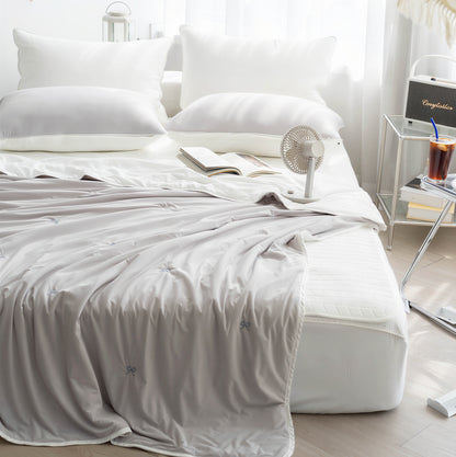 Cool Summer Cooling Comforter