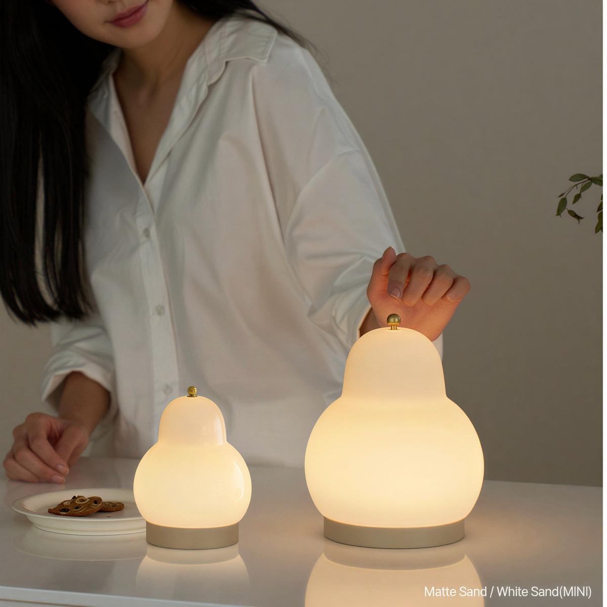 Pearl Fruit Portable Lamp Set (2-Piece)