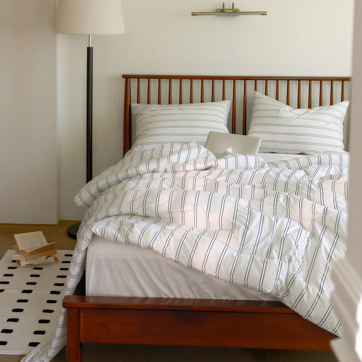 Self-Warming Stripe Comforter Set