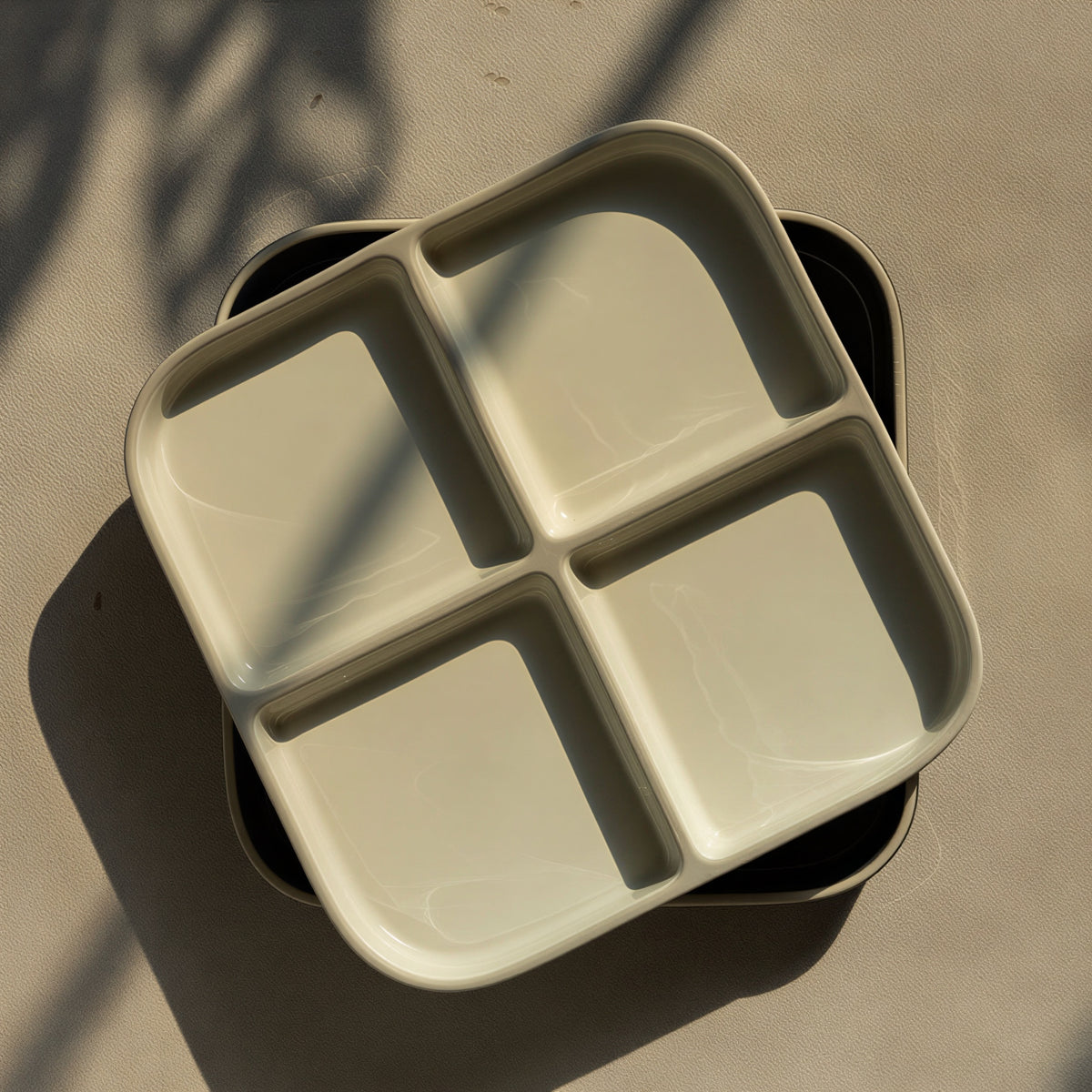 Chagok Square 4-Section Divided Plate