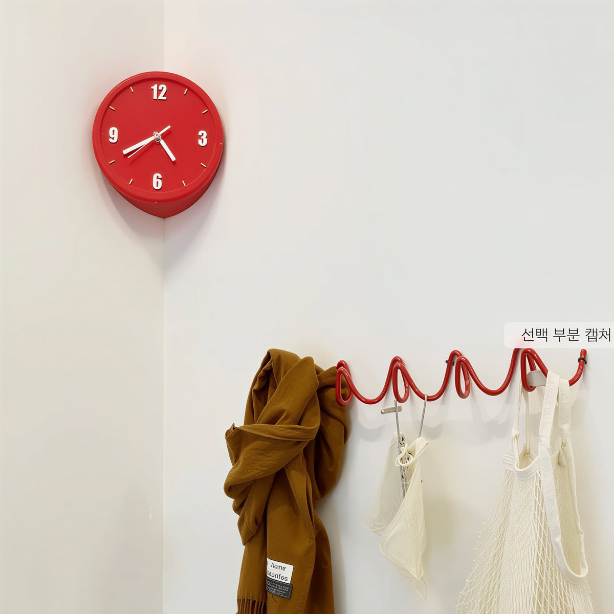 DIY Corner Wall Clock