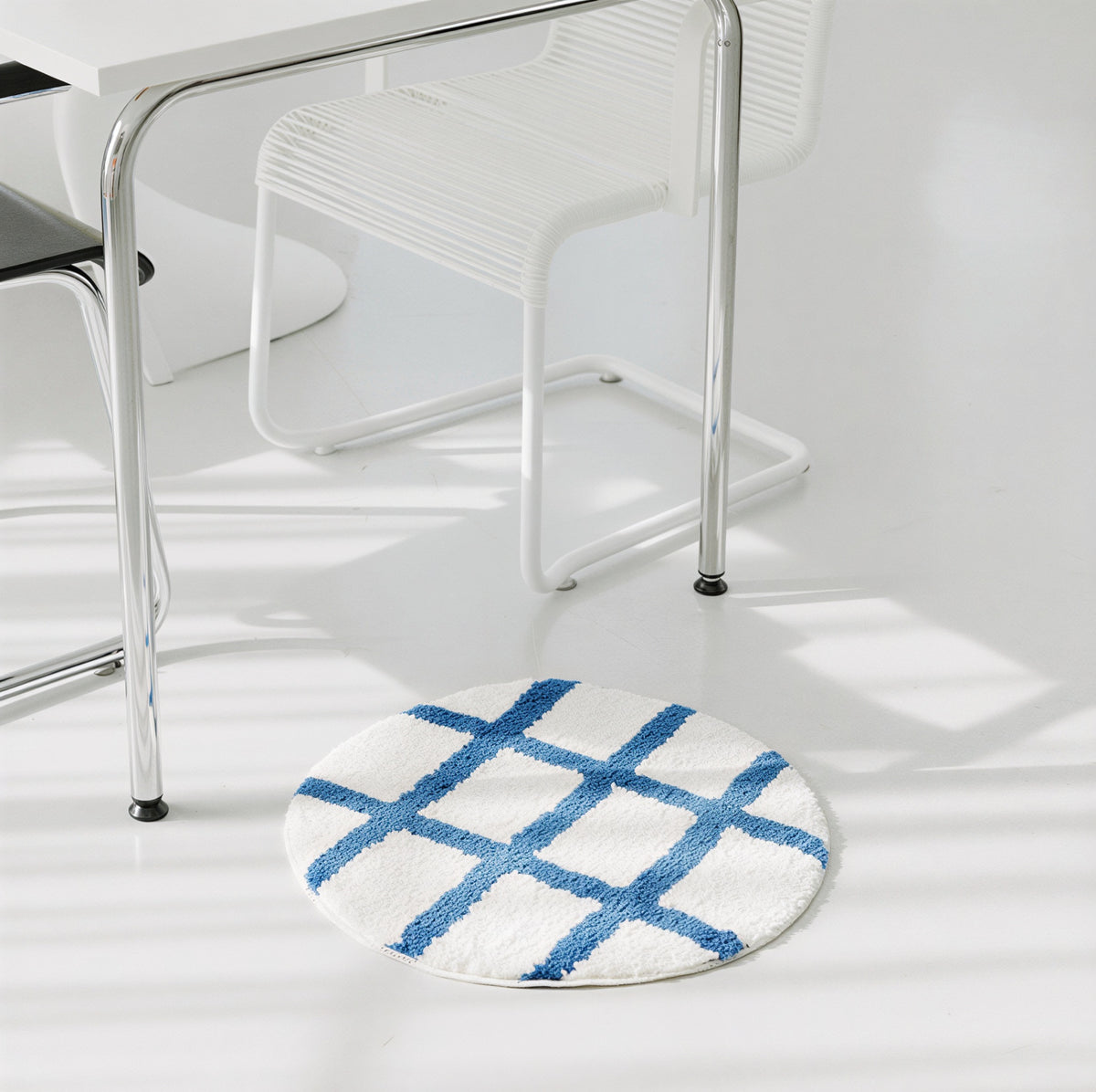 NOMIA Tufted Accent Bath Mat