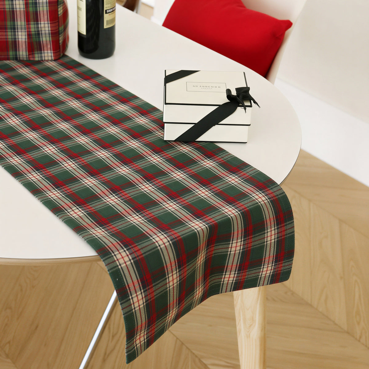 Classic Plaid Cotton Table Runner