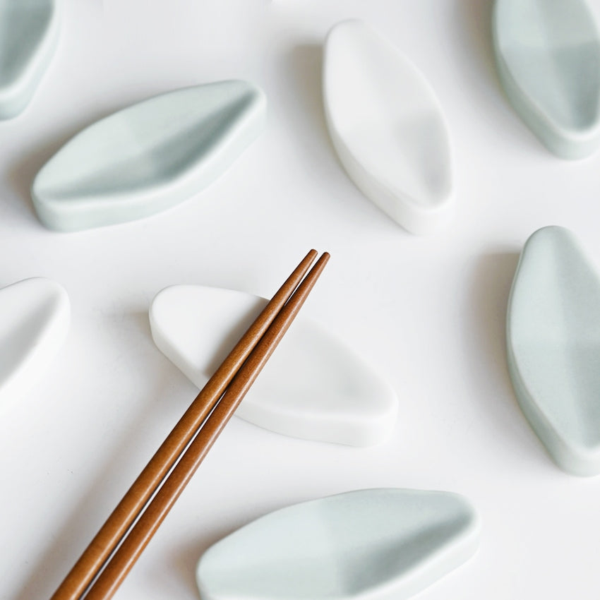 Ceramic Leaf Utensil Rest
