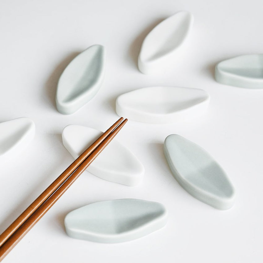 Ceramic Leaf Utensil Rest - close up