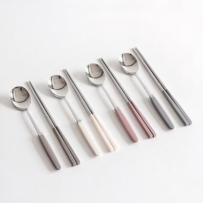 Kamome Velvet-Tone Spoon & Chopsticks Set of 2 - detail view