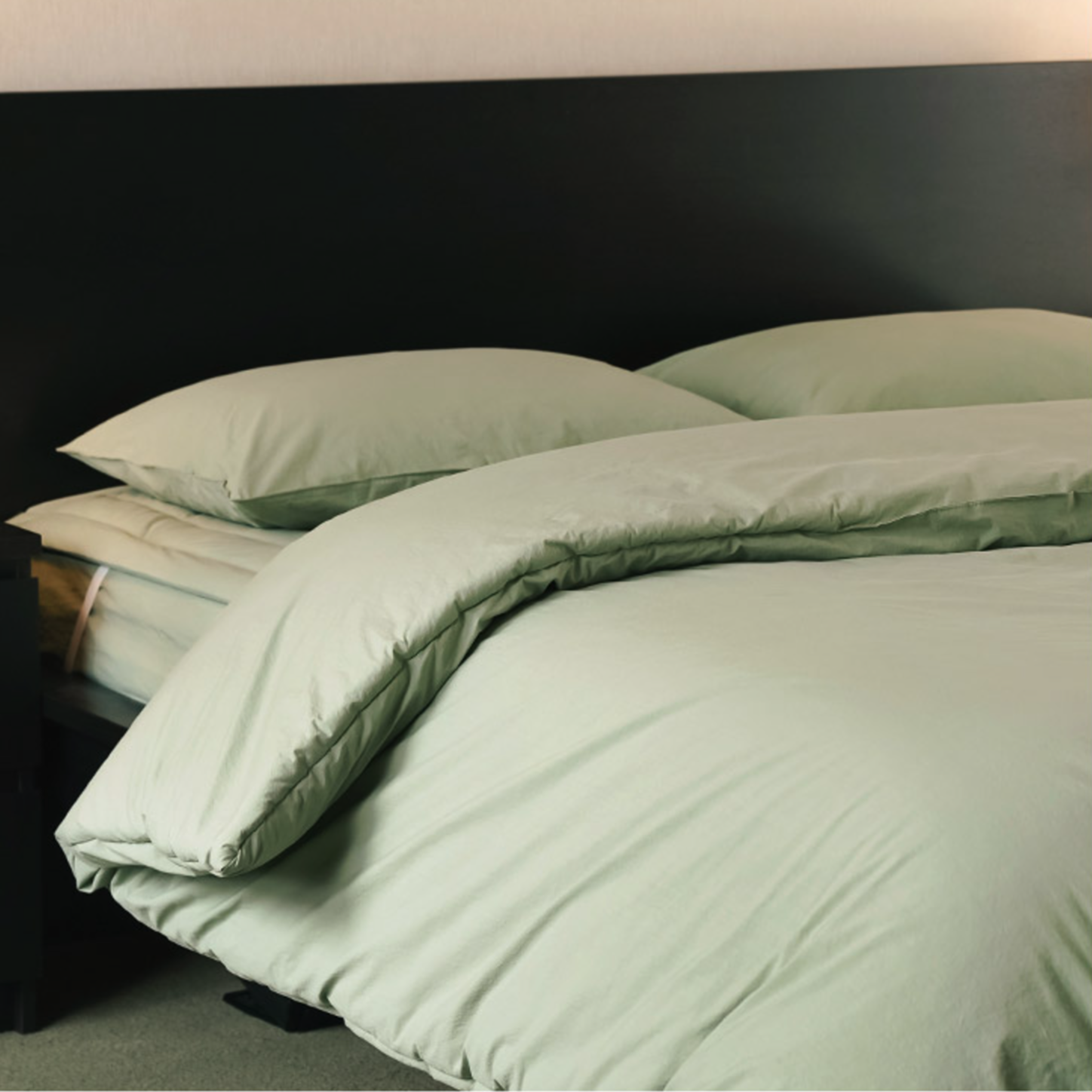 Around Hotel Bedding 60s High Density Cotton Fitted Sheet - image 6 of 8