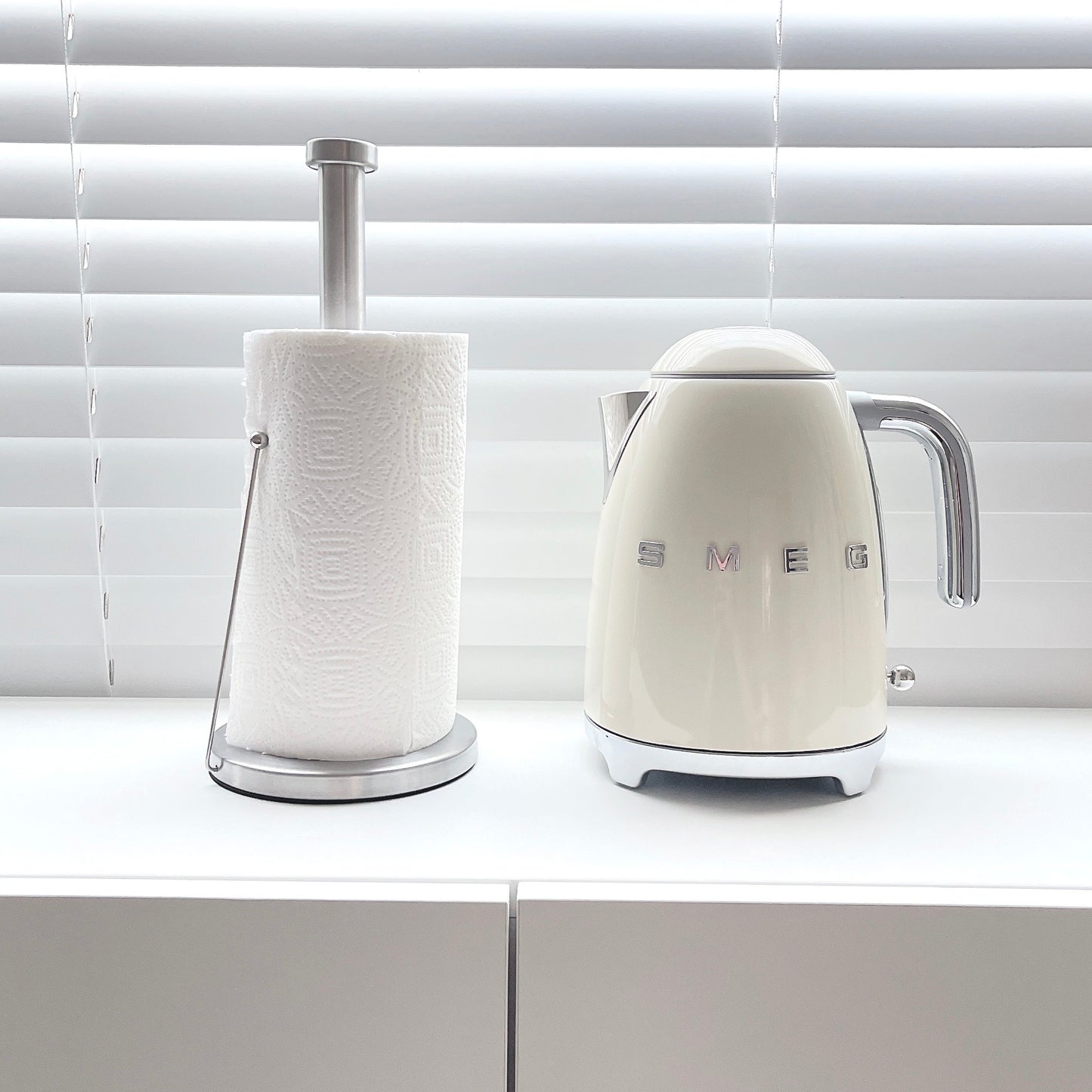 Stainless Steel Paper Towel Stand