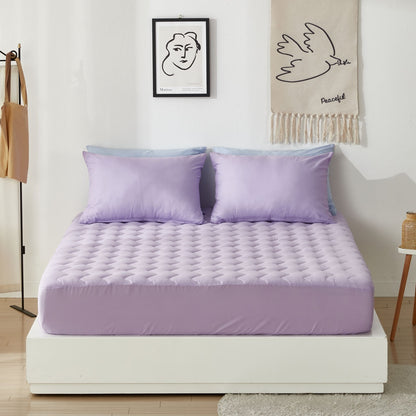 100% Cotton Stay Quilted Mattress Cover - detail view