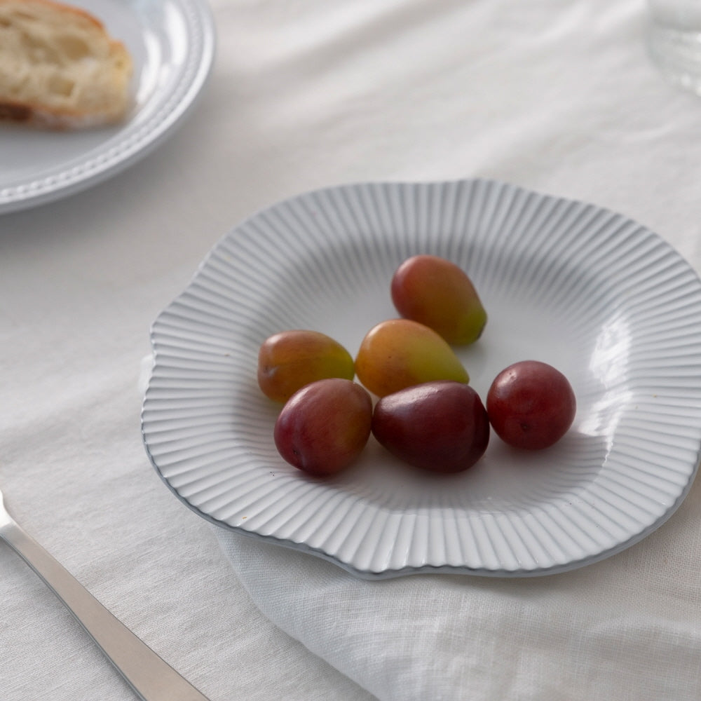 French Pleated Edge Dessert Plate Set