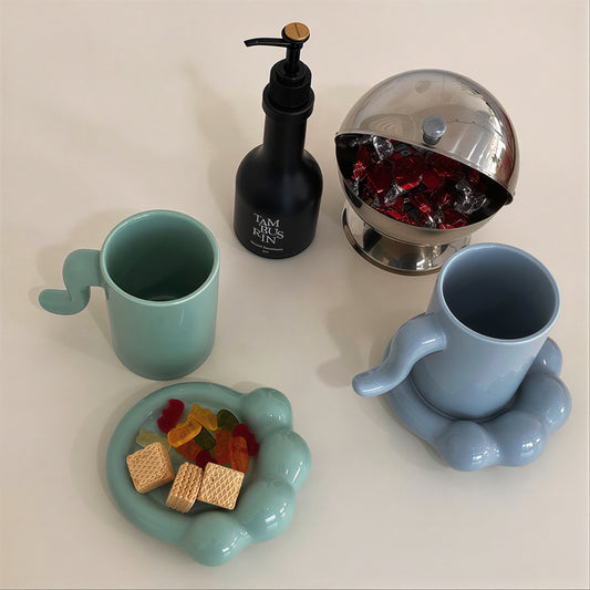 Cat Paw Mug and Plate Set - detail view