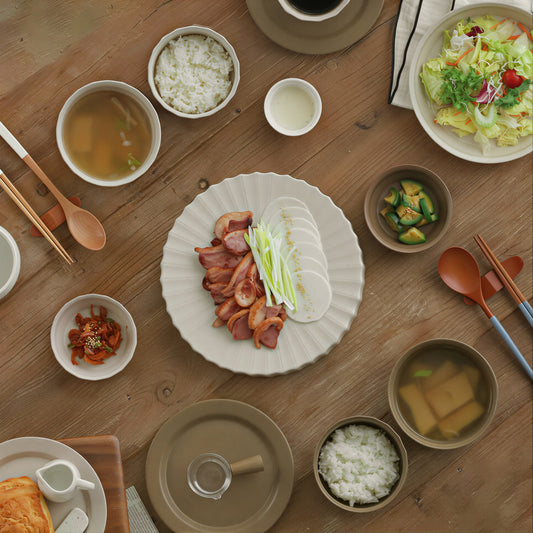 Seoul Signature Fluted Serving Plate