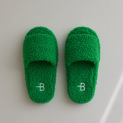 Fluffy Fleece Noise-Reducing Slippers - detail view