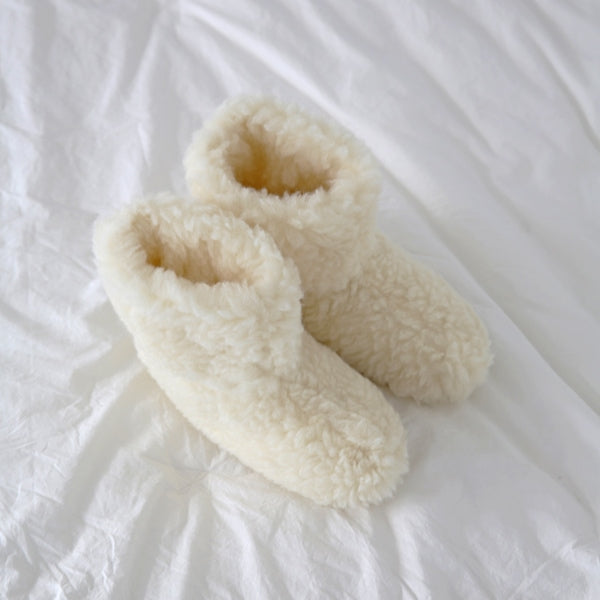Pure Wool Cloud Boot Slippers