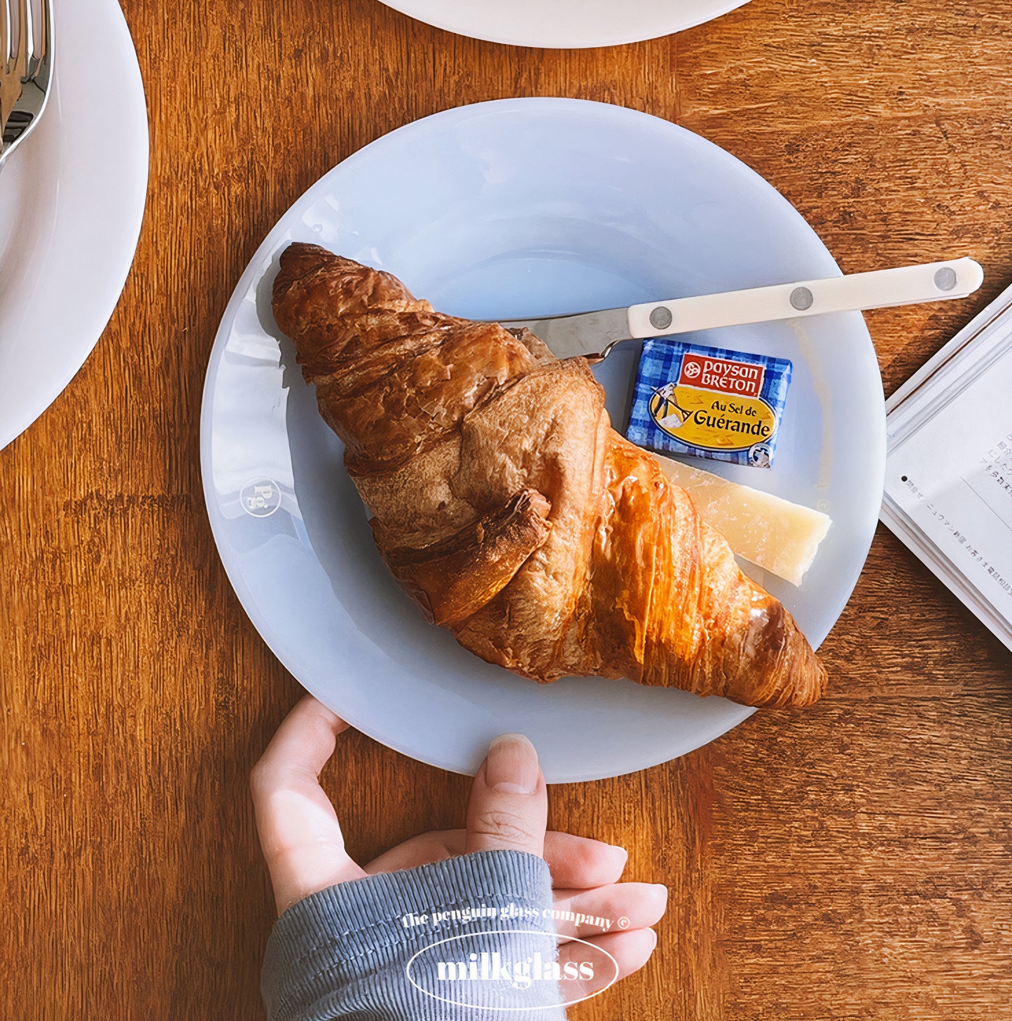 Penguin Milk Glass Dessert Plate (7")