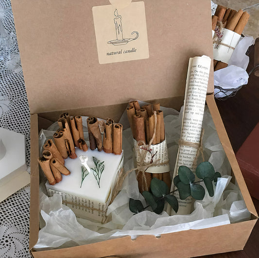 Scented Cinnamon Candle & Decor Set