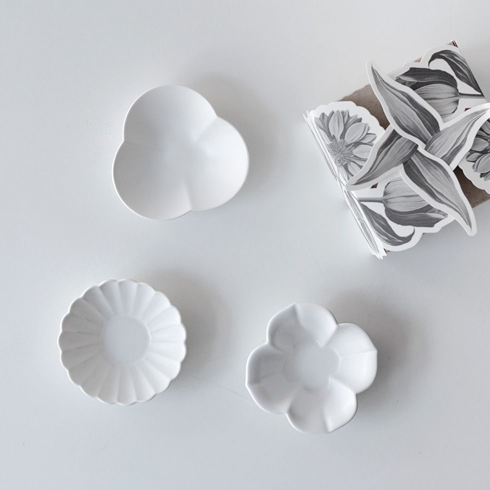 Mujagi Petal Ceramic Dish 3-Piece Gift Set (3-Piece)