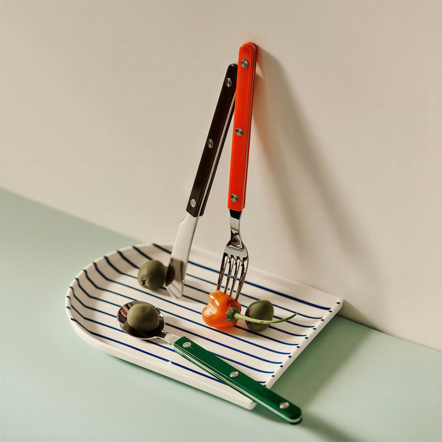 Sierre Farbe Dessert Cutlery Set for 2