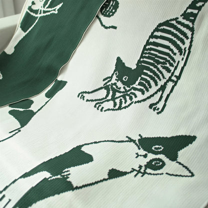 Reversible Cat Knit Blanket