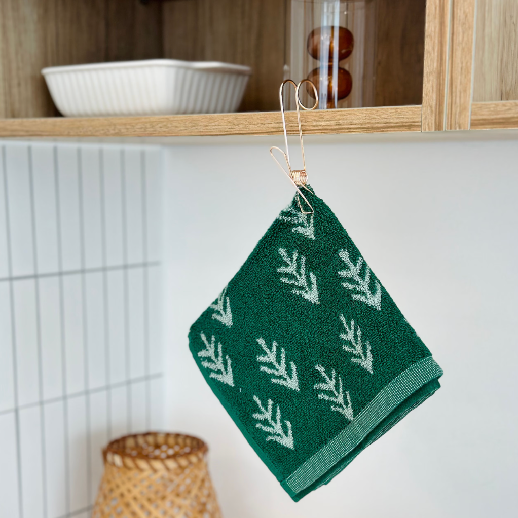 Argyle Pattern Kitchen Towel with Hanging Loop