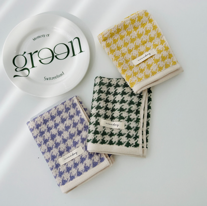 Argyle Pattern Kitchen Towel with Hanging Loop