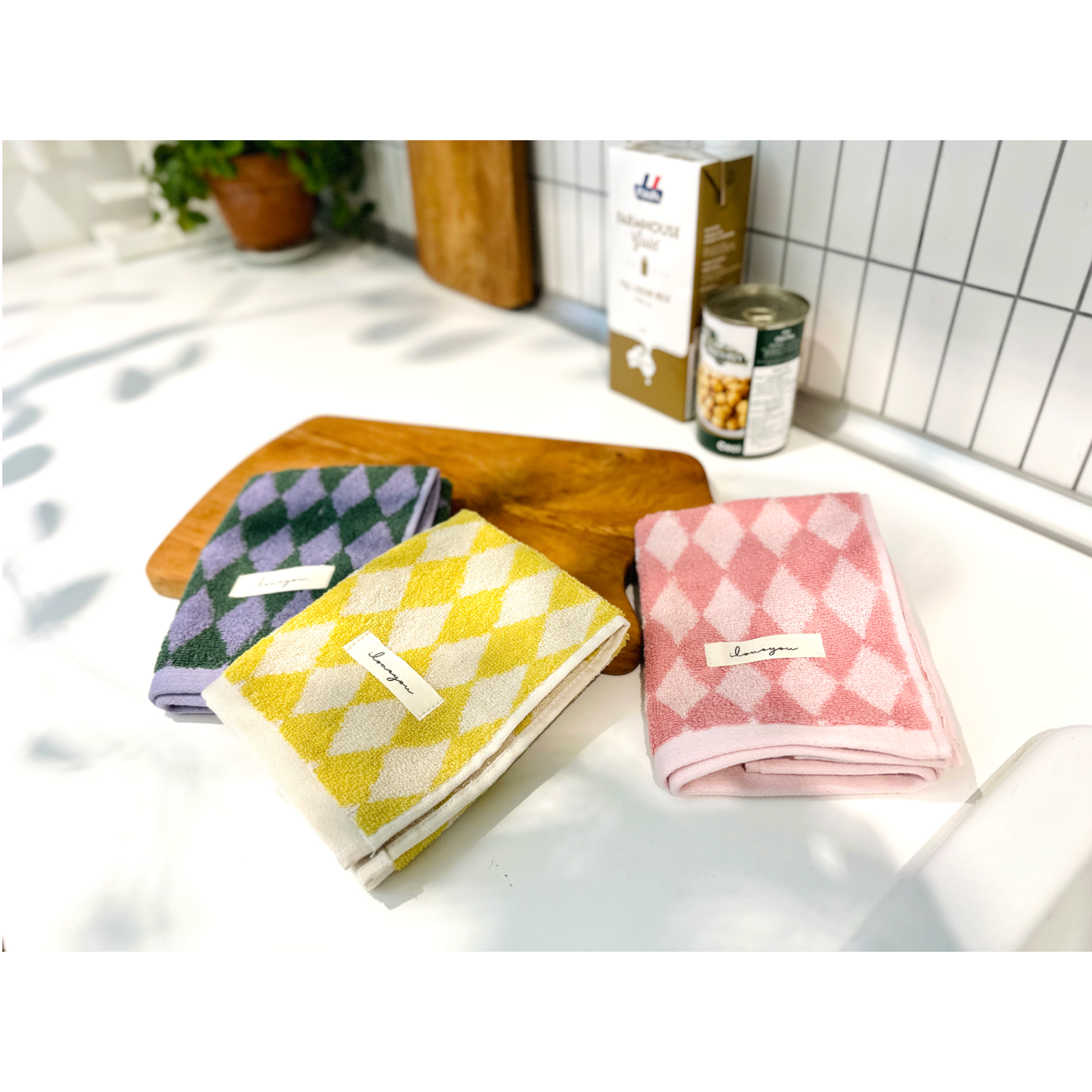 Argyle Pattern Kitchen Towel with Hanging Loop