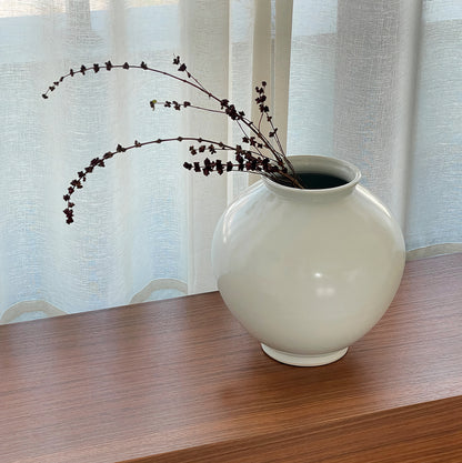 Moon Jar Vase
