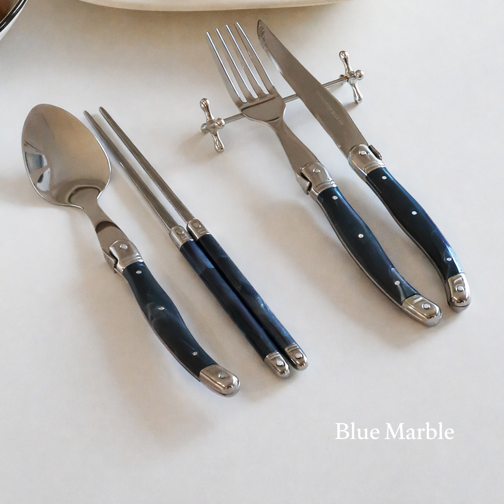 Laguiole Fork & Knife Set for 2 - lifestyle