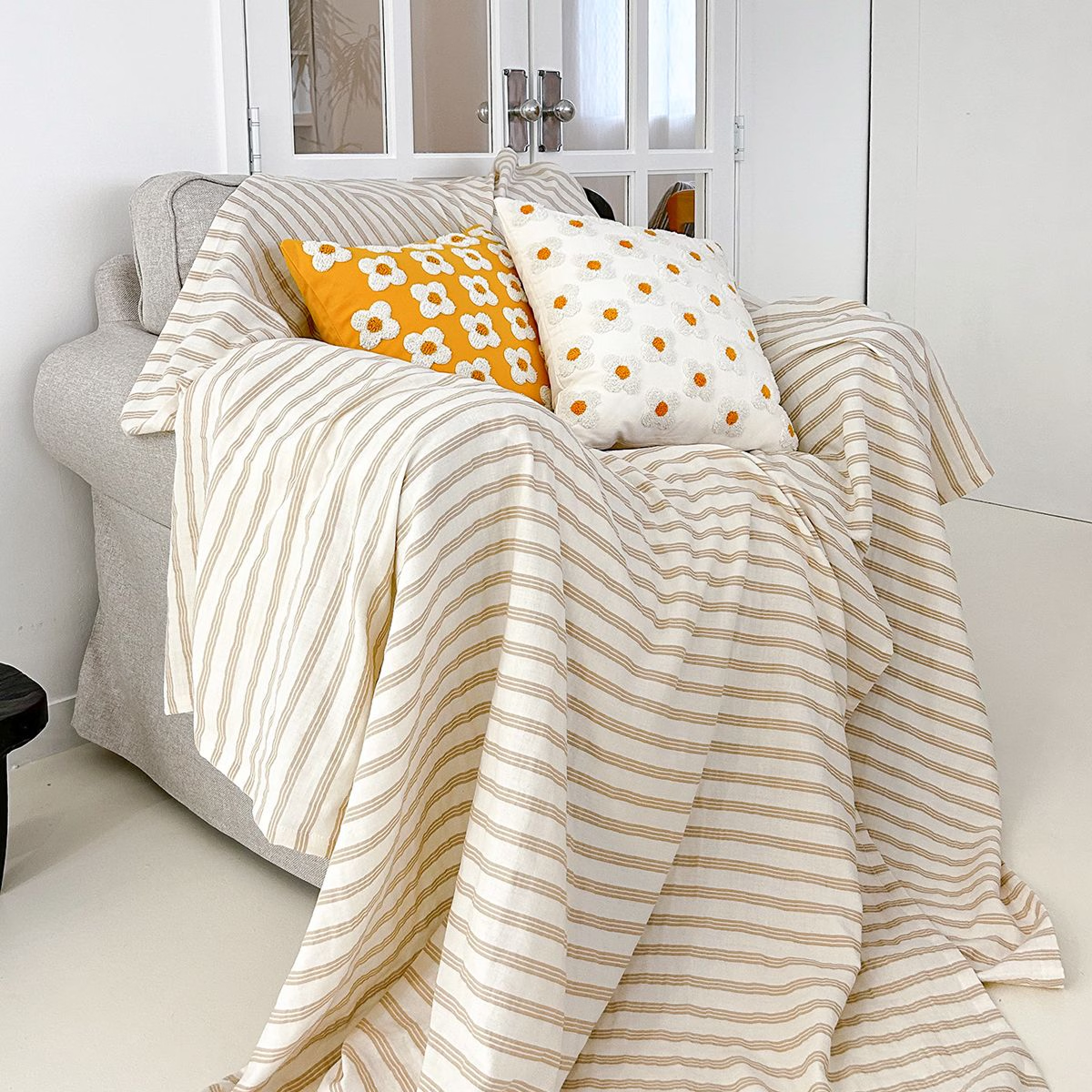 Striped Double-Layer Gauze Blanket