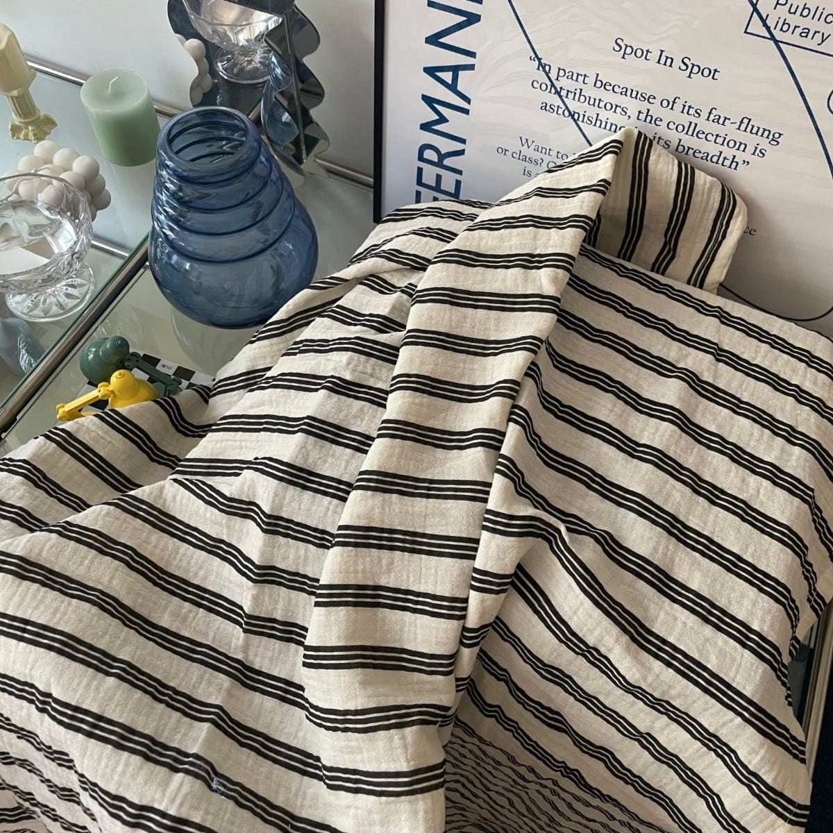 Striped Double-Layer Gauze Blanket