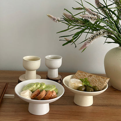 Hyeum Matte Pedestal Dessert Plate