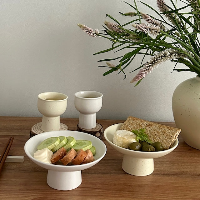 Hyeum Matte Ceramic Soju Cup & Serveware Set (4-Piece Gift Set)