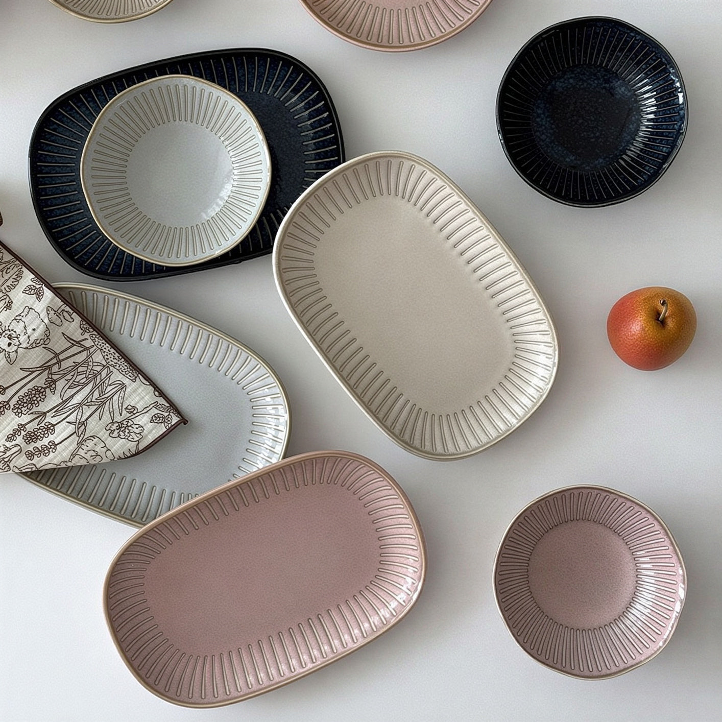 Everyday Collection Dinnerware Set for 2 (10-Piece)