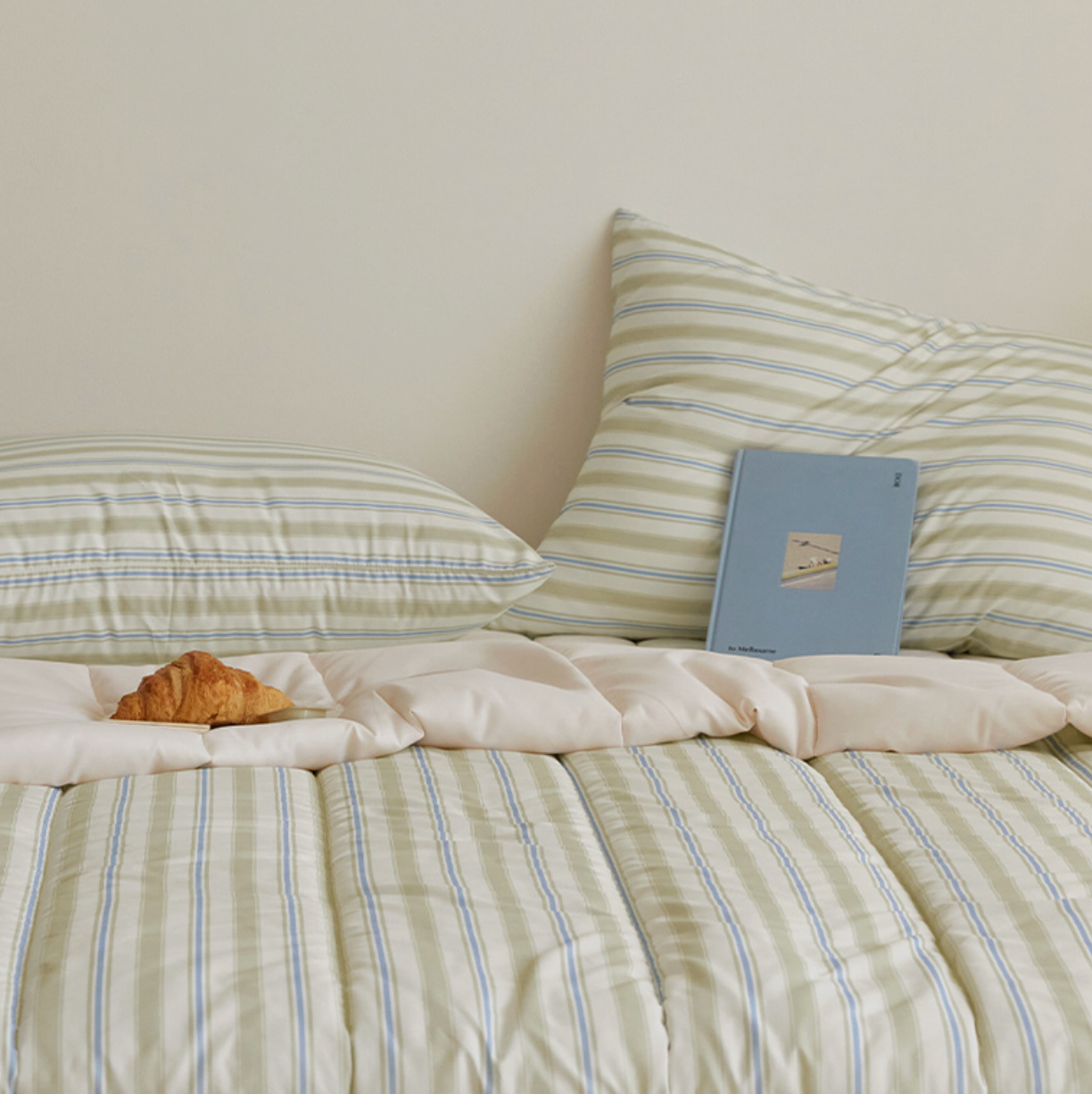 Slow Lines Fitted Pad Bedding Set