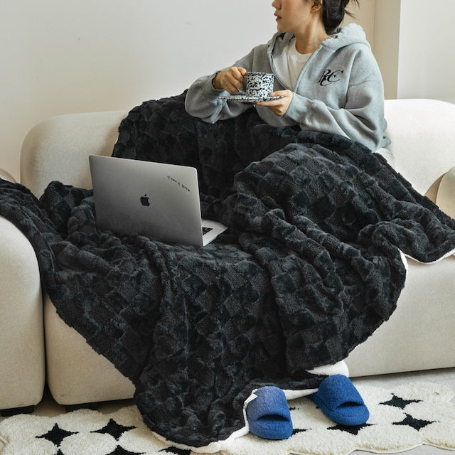 Fluffy Check Winter Blanket