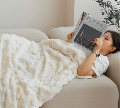 Fluffy Check Winter Blanket