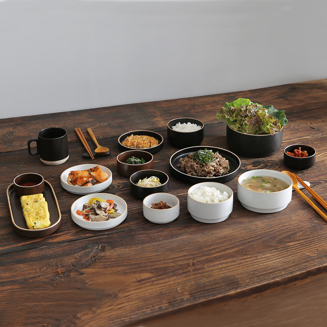 Olhum Korean Dinnerware Set for 2 (13-Piece)