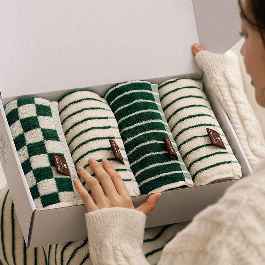 The Mood Towel Gift Set – Forest Collection (4-Pack)