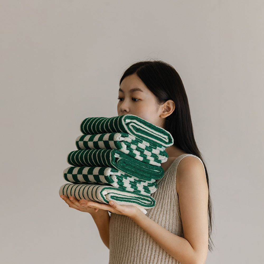 The Mood Towel Gift Set – Forest Collection (4-Pack)