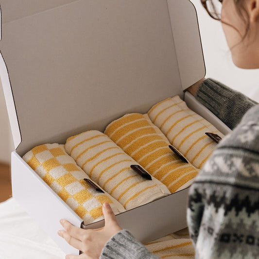 The Mood Towel Gift Set – Soft Butter Collection (4-Pack)