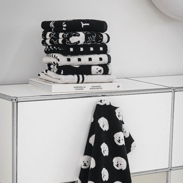 Black Key Hotel Towel Gift Set (5-Pack)