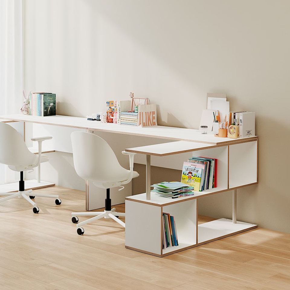 Bridge E0 Corner Desk & Bookshelf Set