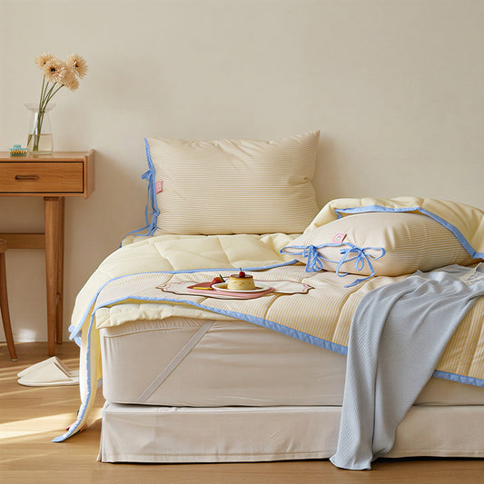 Ribbon Cake Fitted Pad Bedding Set