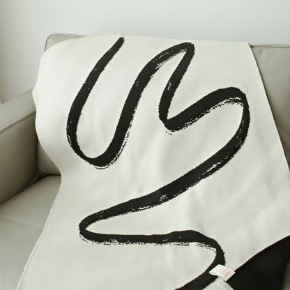 Brush Pattern Reversible Knit Blanket