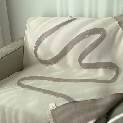 Brush Pattern Reversible Knit Blanket