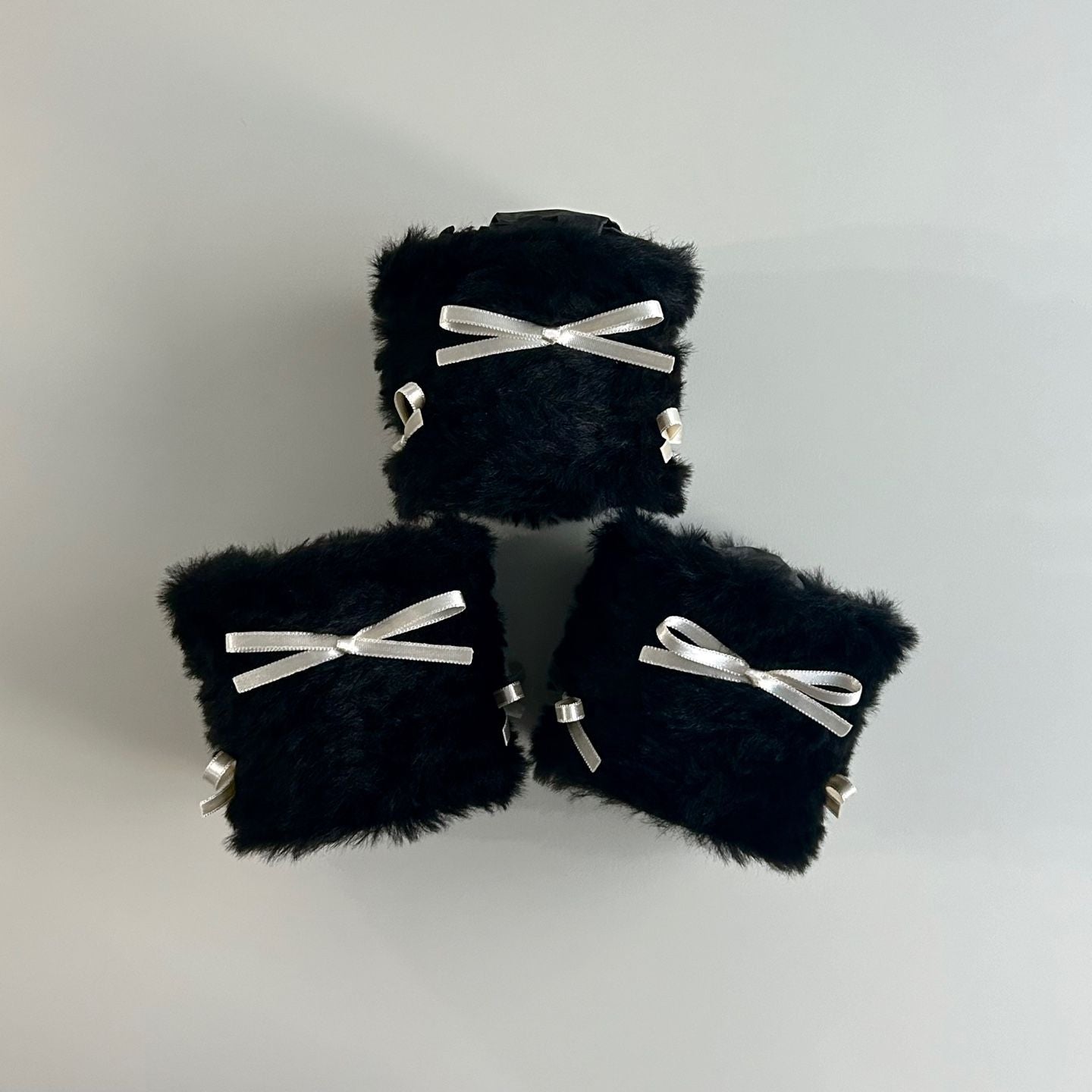 Ribbon Faux-Fur Pot Cover