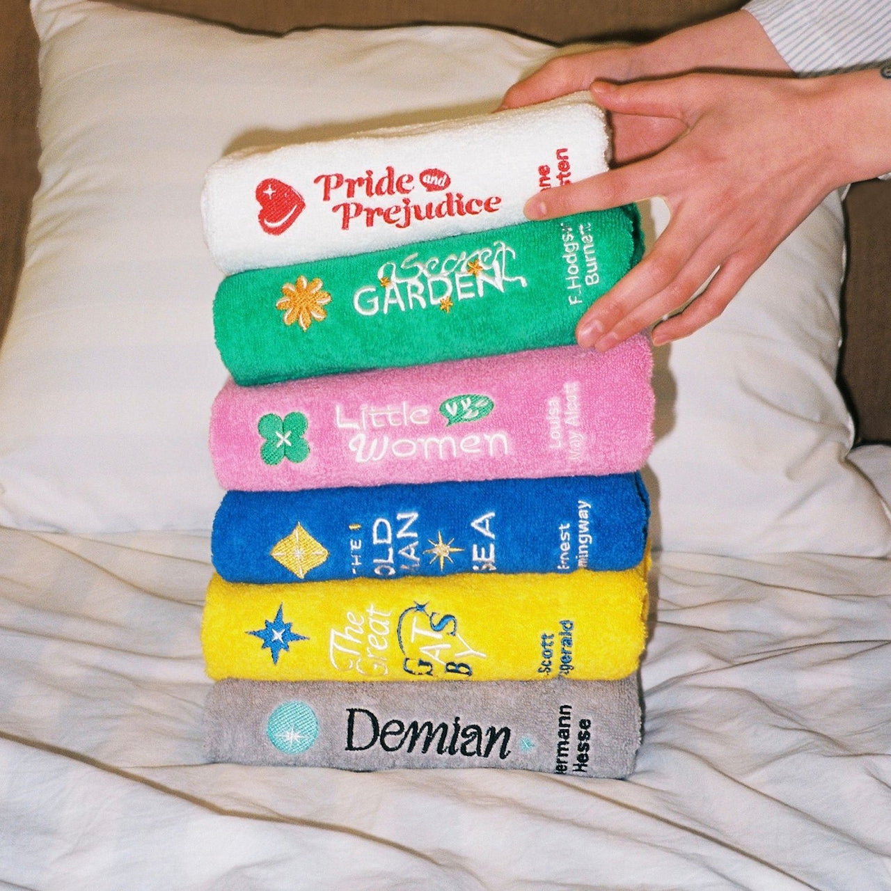 Towelbook Hand Towel