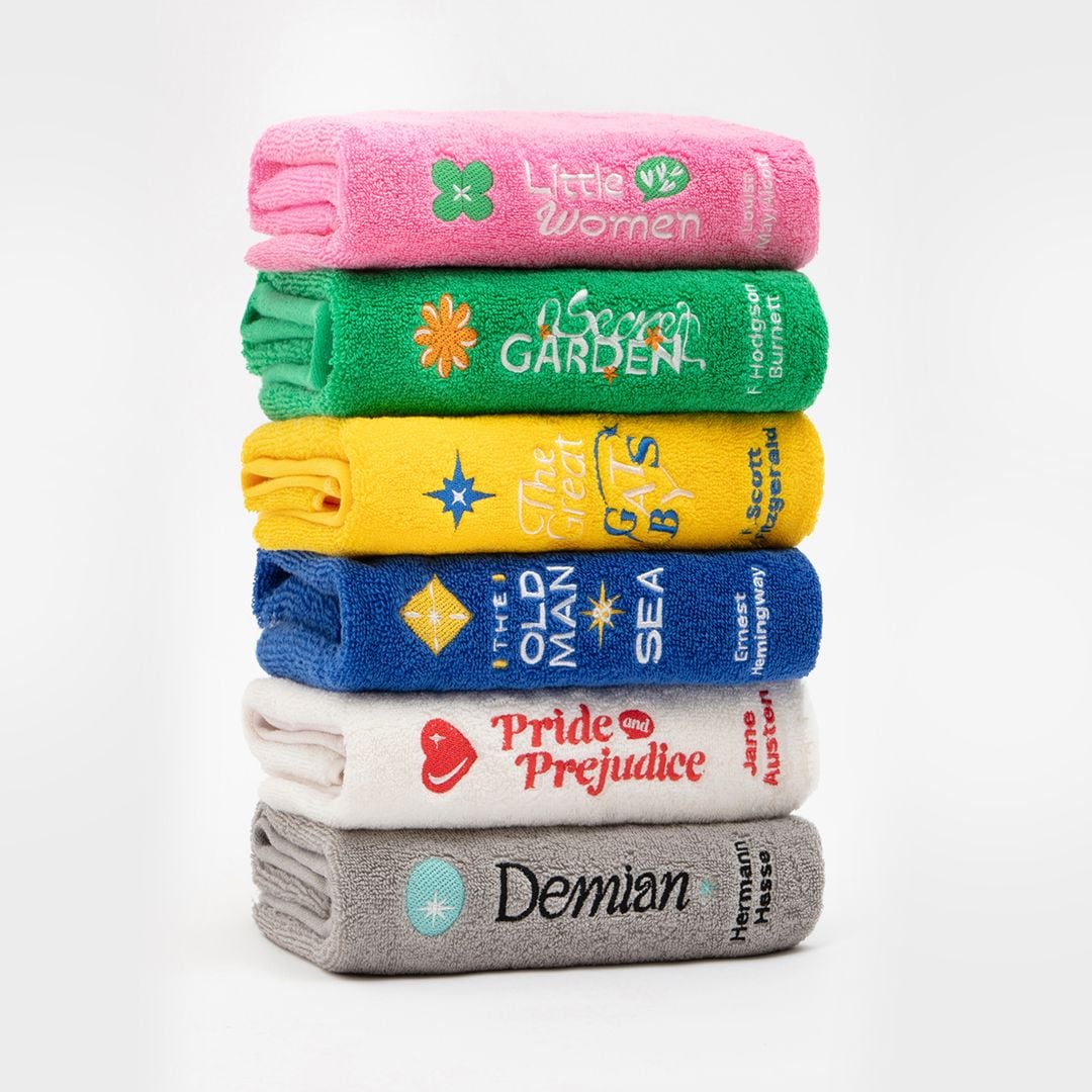 Towelbook Hand Towel